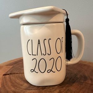 Rae Dunn Class of 2020 Mug